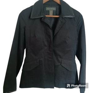 BANANA REPUBLIC women black blazer jacket size XS collar and sleeves inleather